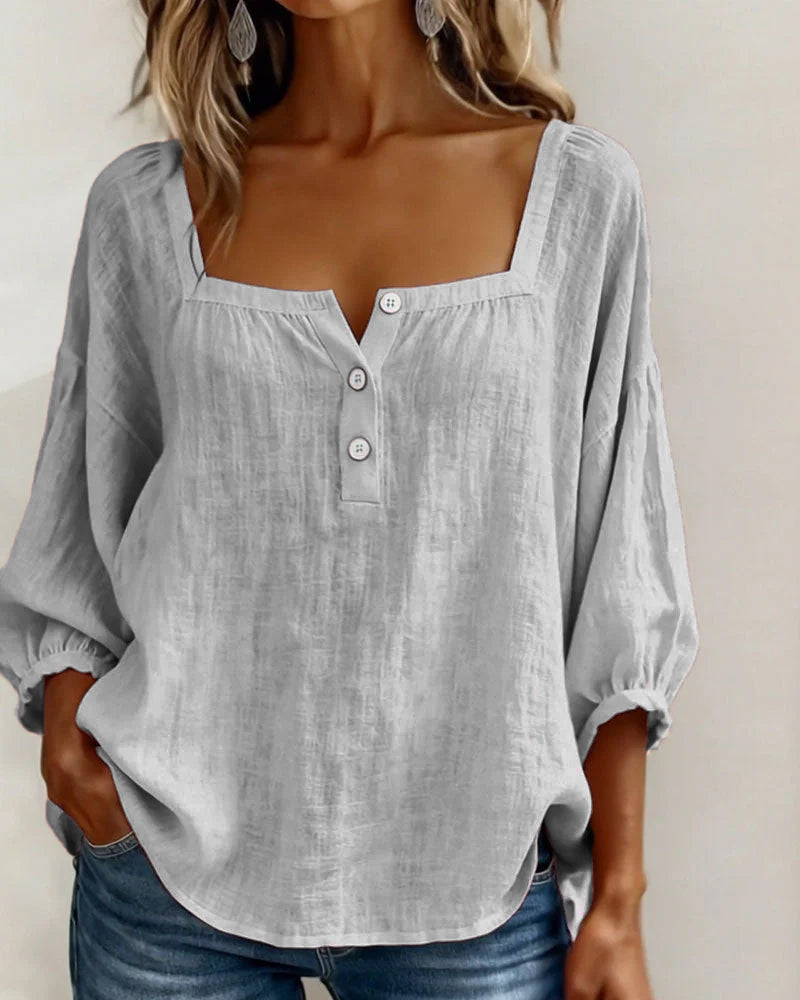 Blusa de cuello cuadrado y manga mariposa