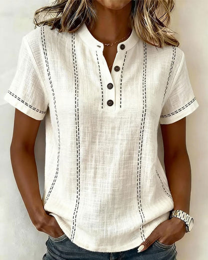 Camiseta casual con cuello en V y botones
