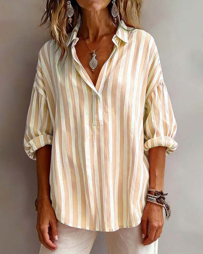 Blusa amplia de rayas con cuello