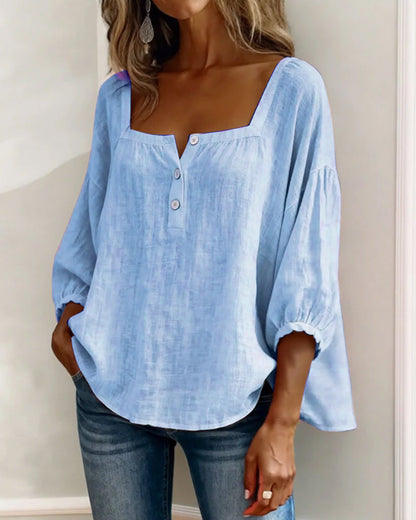 Blusa de cuello cuadrado y manga mariposa