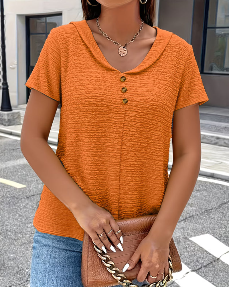 Camiseta con cuello Peter Pan y botones