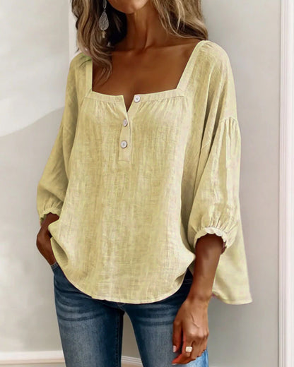 Blusa de cuello cuadrado y manga mariposa
