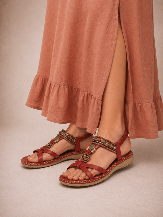 Sandaliasas de estilo ibicenco que combinan comodidad y elegancia