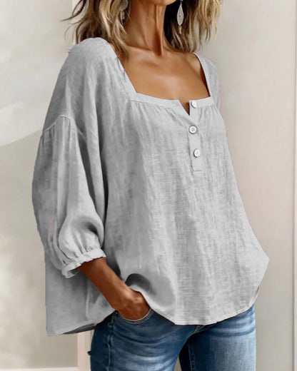 Blusa de cuello cuadrado y manga mariposa