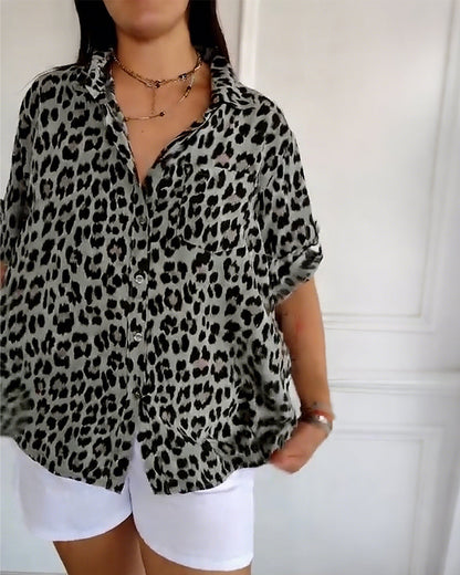Blusa de moda con estampado de leopardo