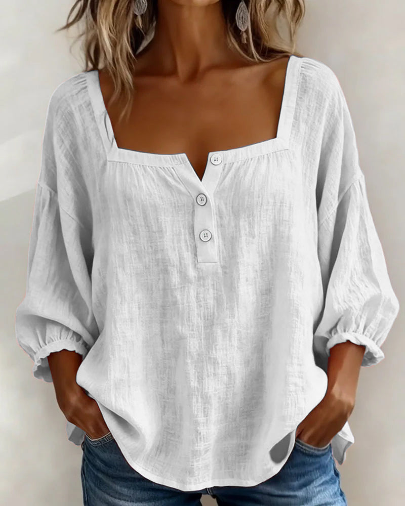 Blusa de cuello cuadrado y manga mariposa