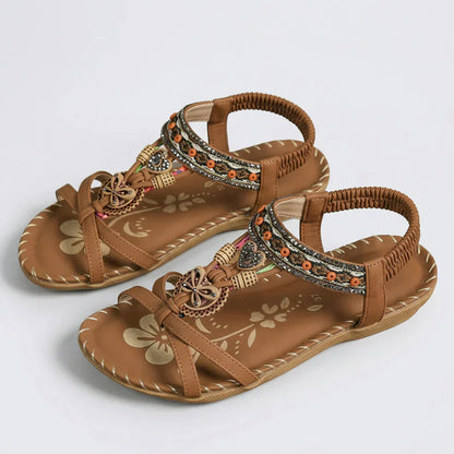 Sandaliasas de estilo ibicenco que combinan comodidad y elegancia