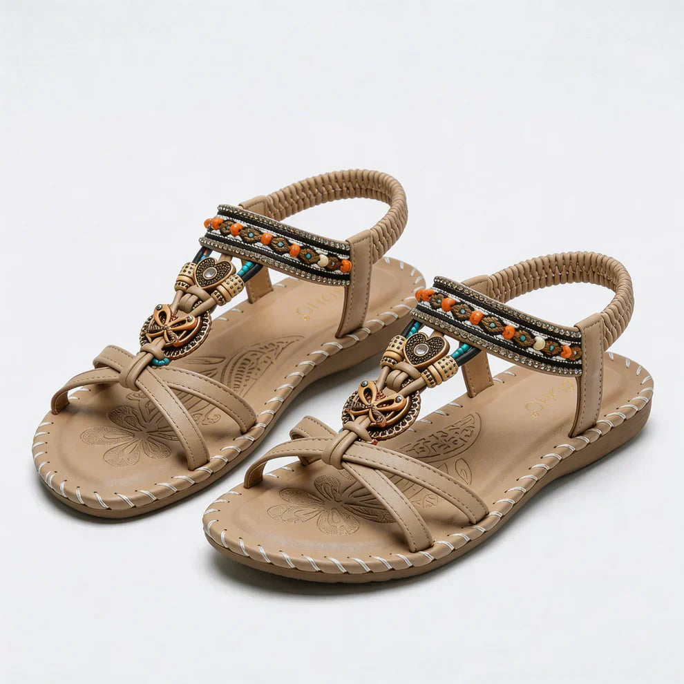 Sandaliasas de estilo ibicenco que combinan comodidad y elegancia